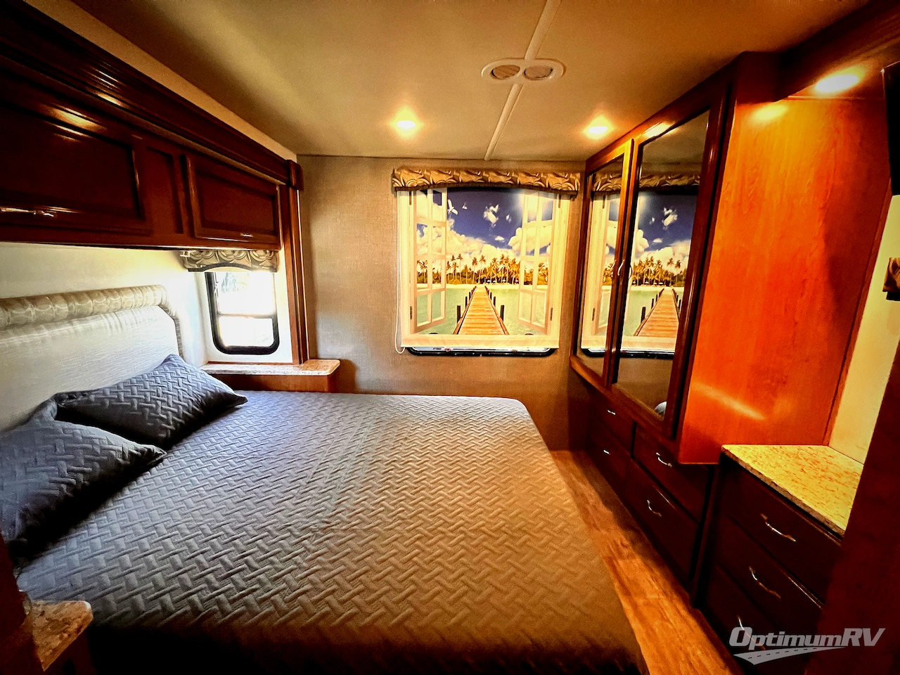 2017 Fleetwood Flair LXE 31W Photo 15