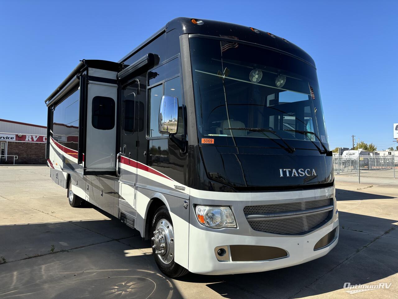 2015 Itasca Suncruiser 38Q Photo 1