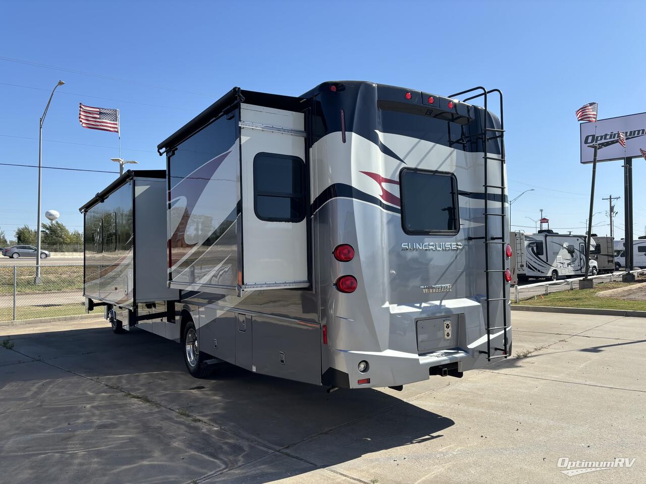 2015 Itasca Suncruiser 38Q Photo 3