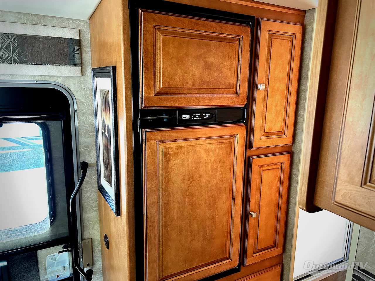 2014 Winnebago Vista 30T Photo 10