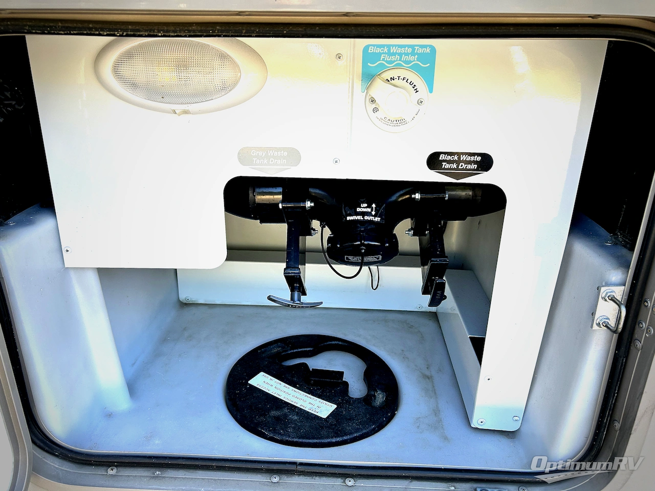 2014 Winnebago Vista 30T Photo 24