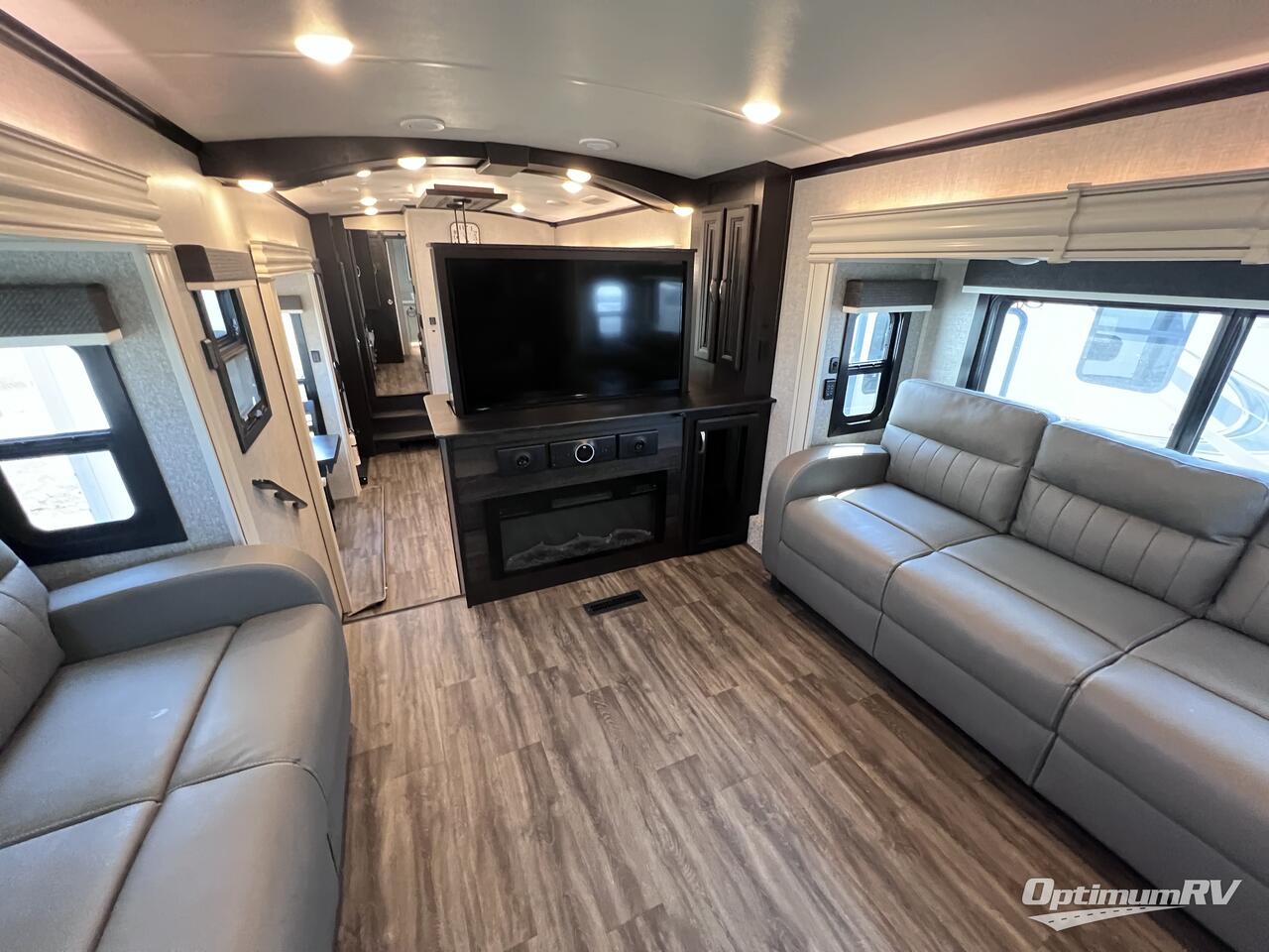 2023 Jayco North Point 382FLRB Photo 22