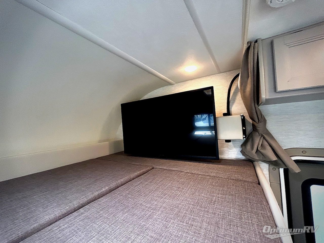 2024 Thor Chateau 22B Photo 10