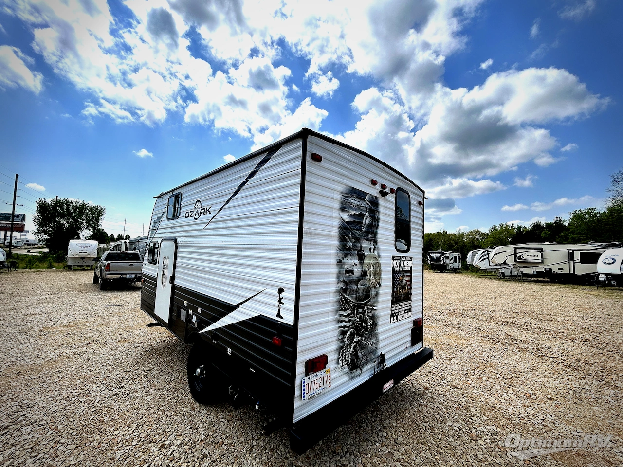 2023 Forest River Ozark 1530VBK Photo 3
