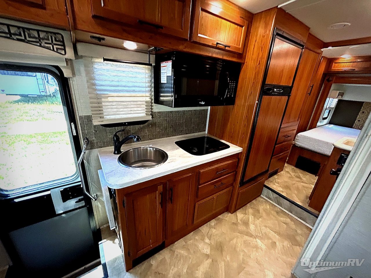 2017 Jayco Melbourne 24M Photo 12