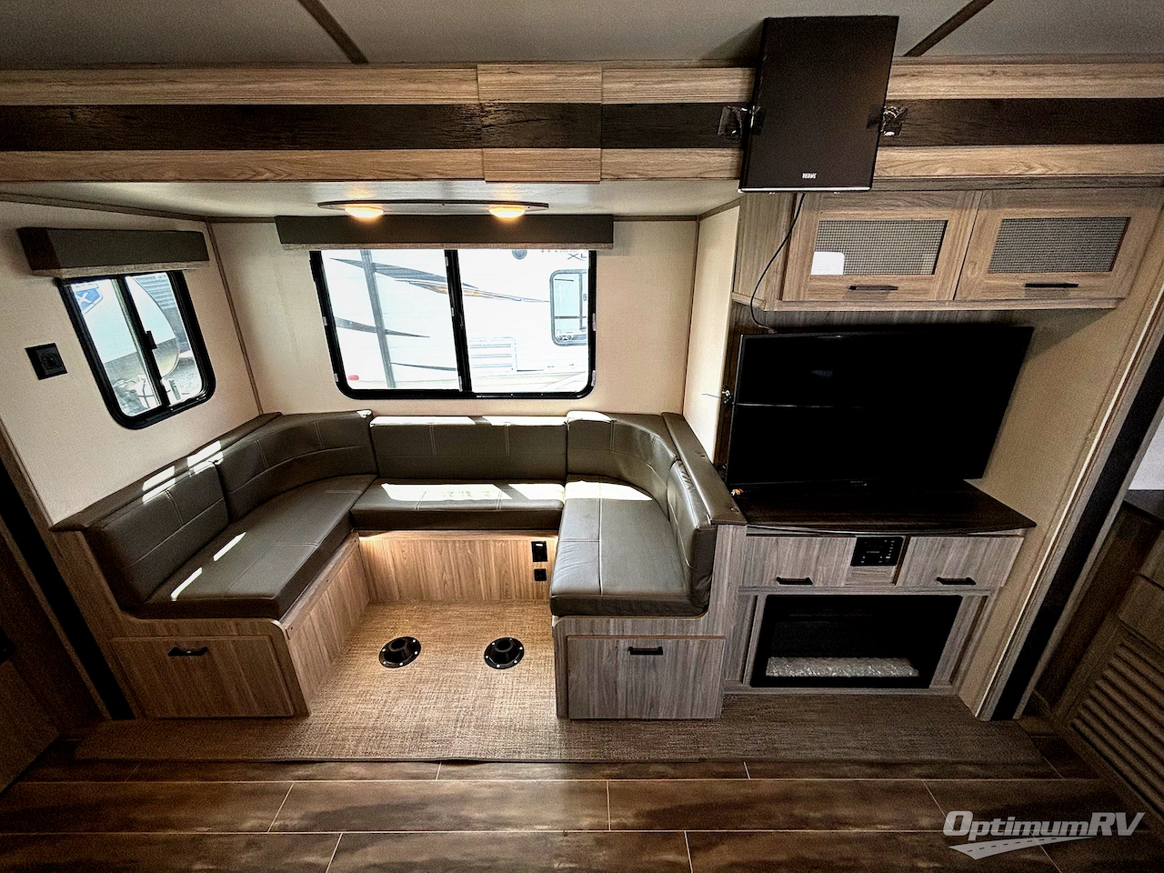 2022 Keystone Passport GT 2704RK Photo 6