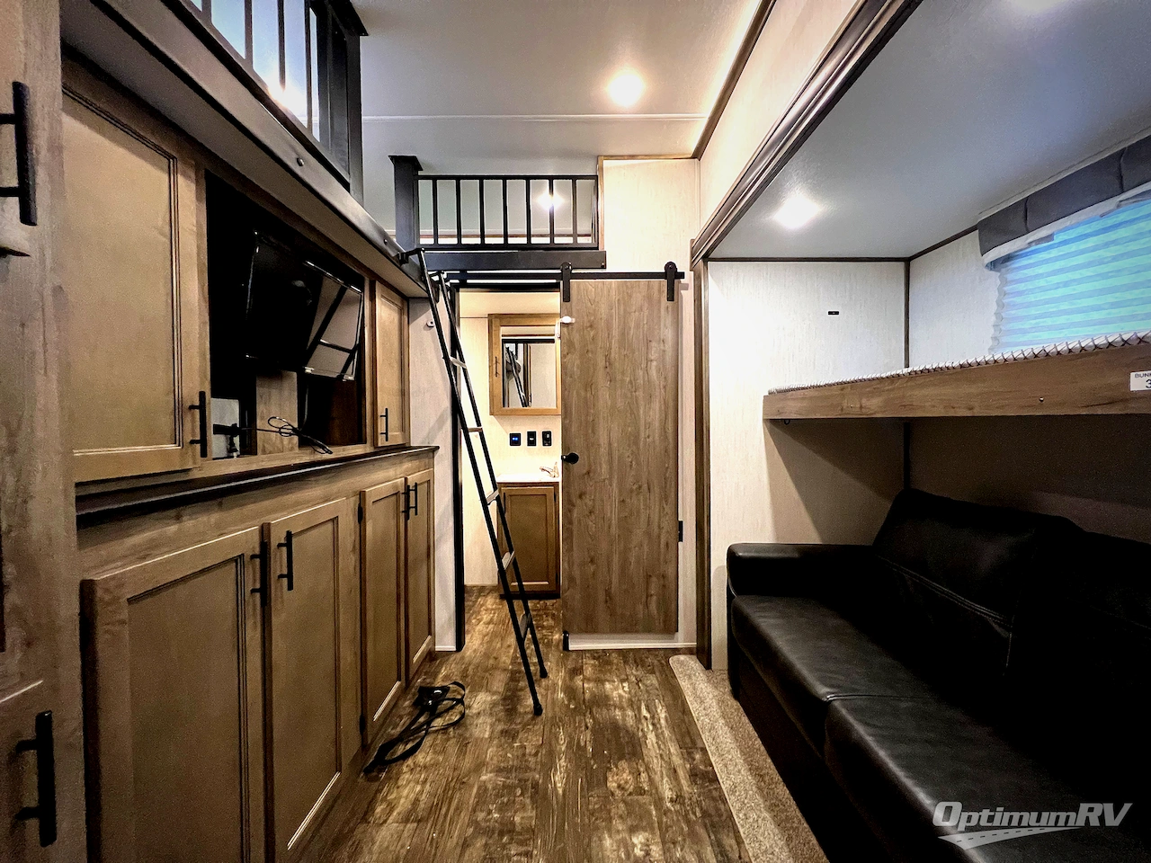 2021 Forest River Sabre 38DBQ Photo 14
