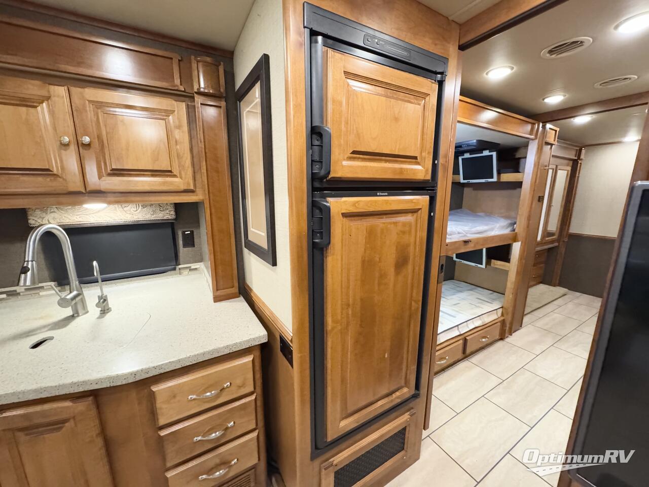 2016 Tiffin Allegro 35 QBA Photo 20