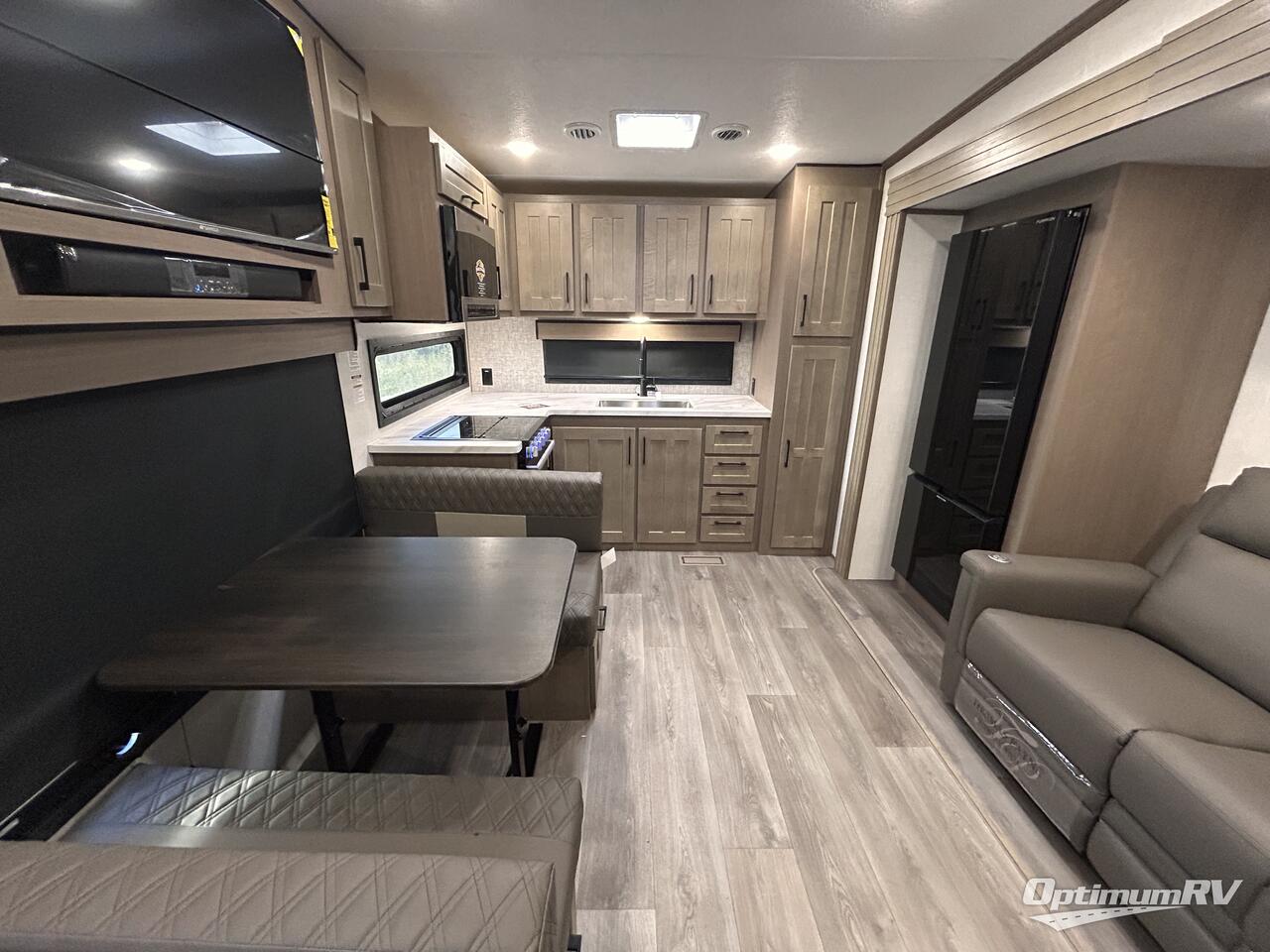 2025 KZ Durango Half-Ton D232MLD Photo 3