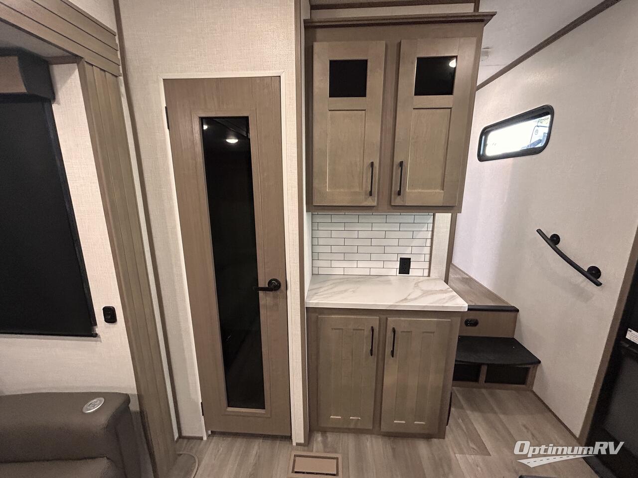 2025 KZ Durango Half-Ton D232MLD Photo 11