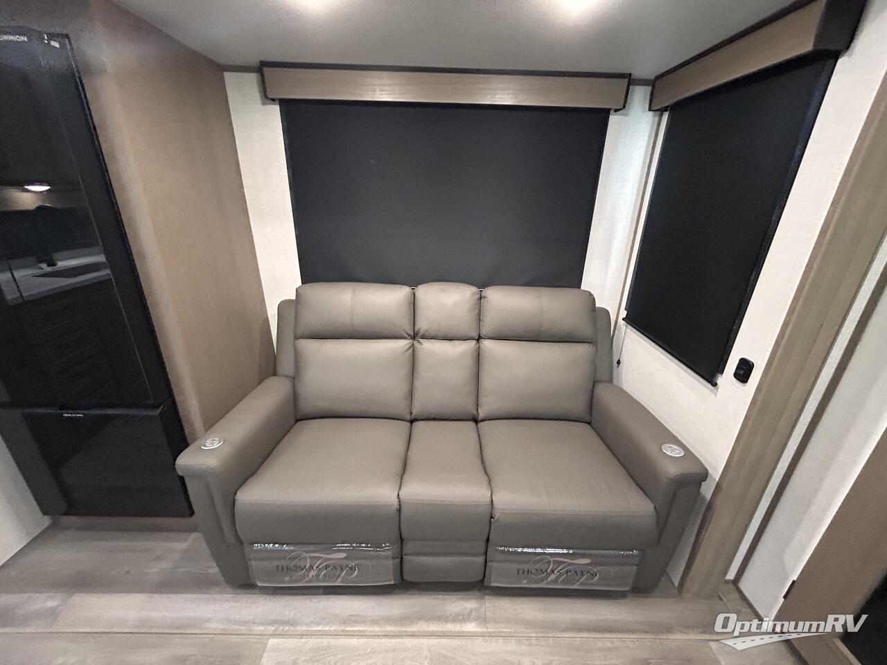 2025 KZ Durango Half-Ton D232MLD Photo 12