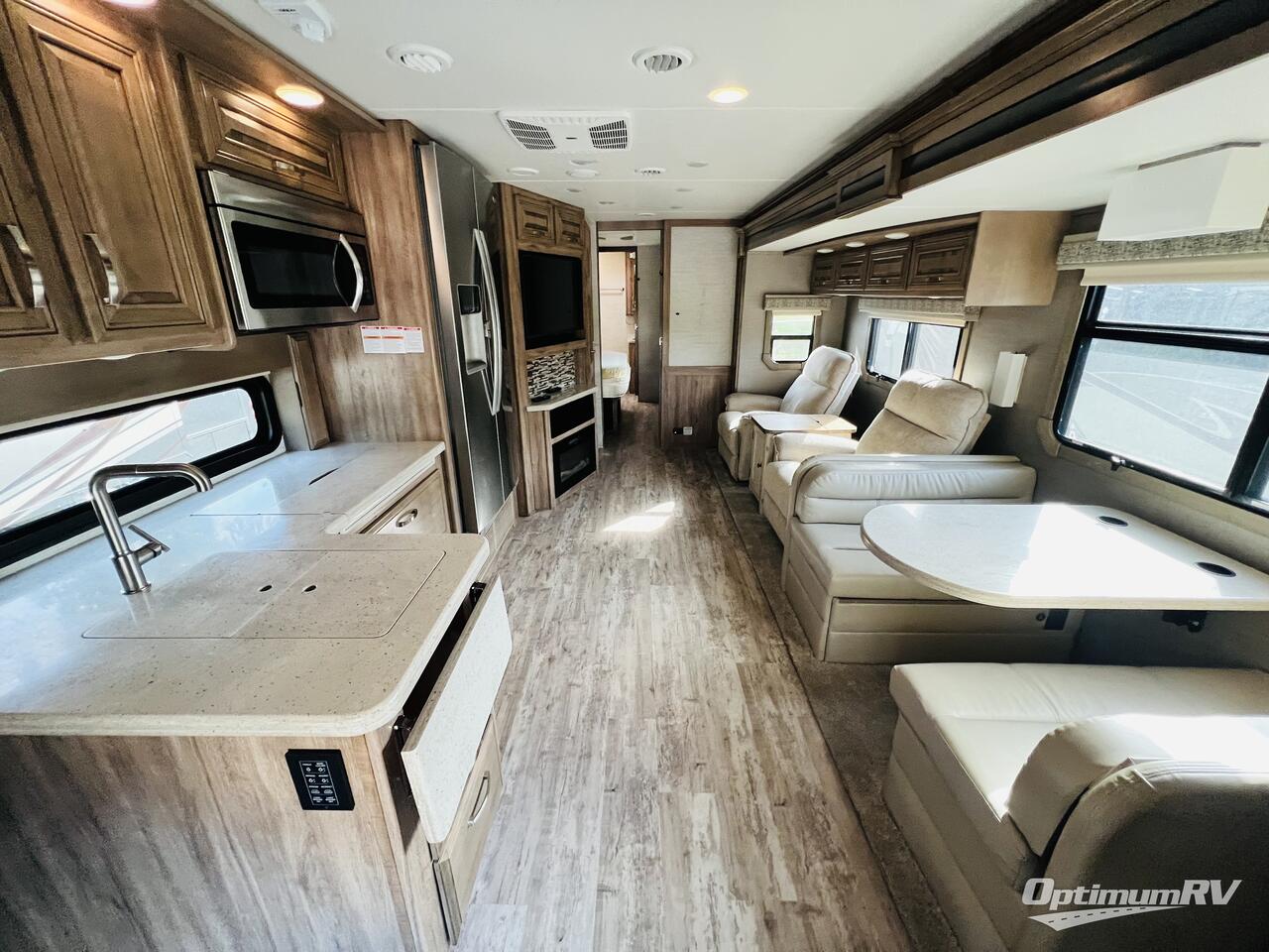 2021 Jayco Seneca Prestige 37K Photo 8