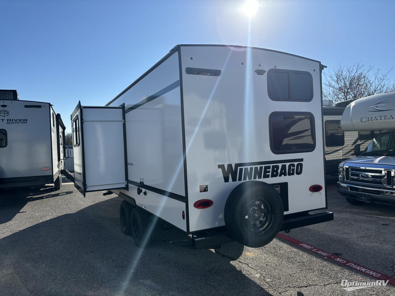 2025 Winnebago M-Series 2326MBBH Photo 3