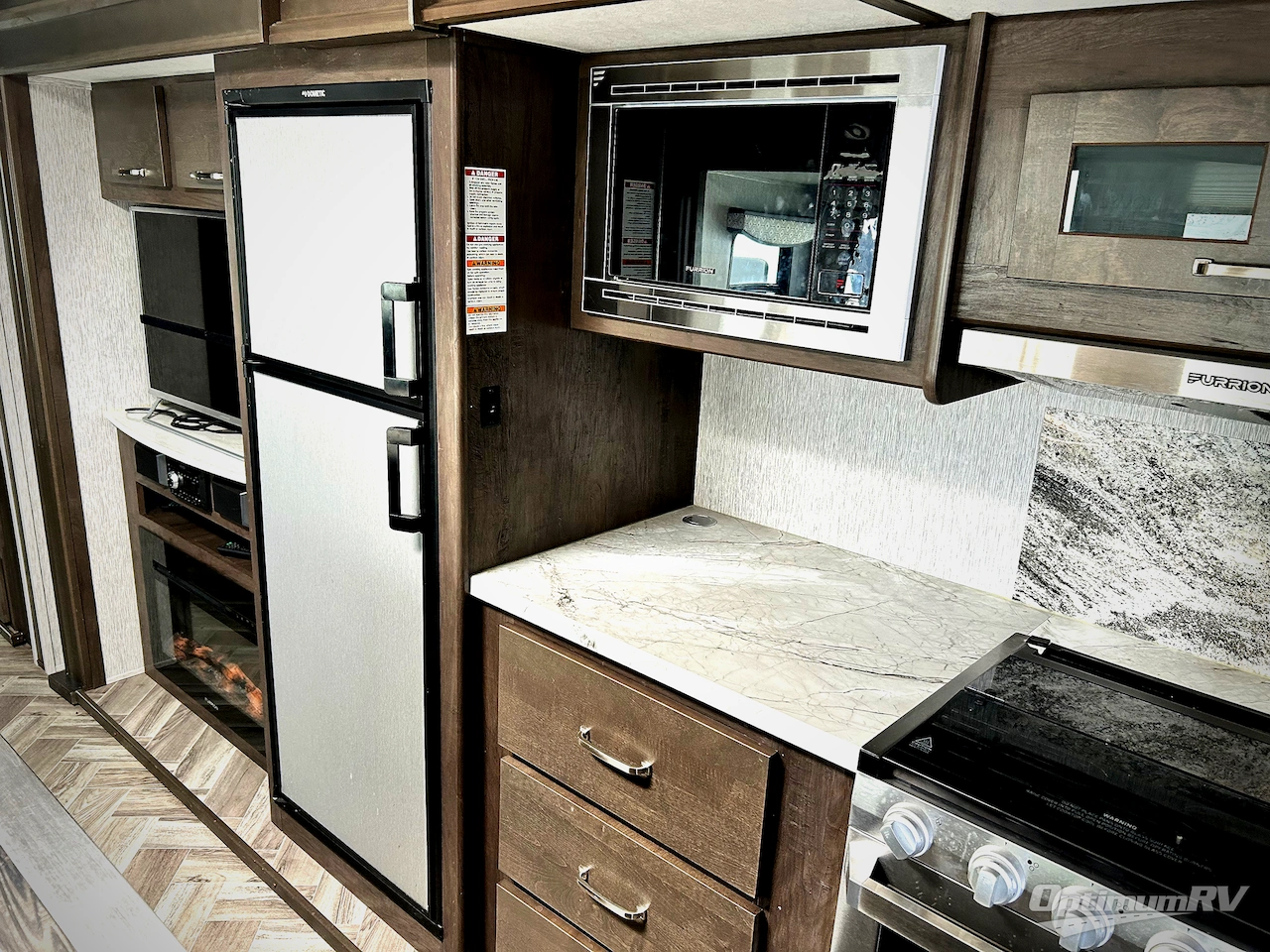 2020 Dutchmen Astoria 3393BH Photo 12