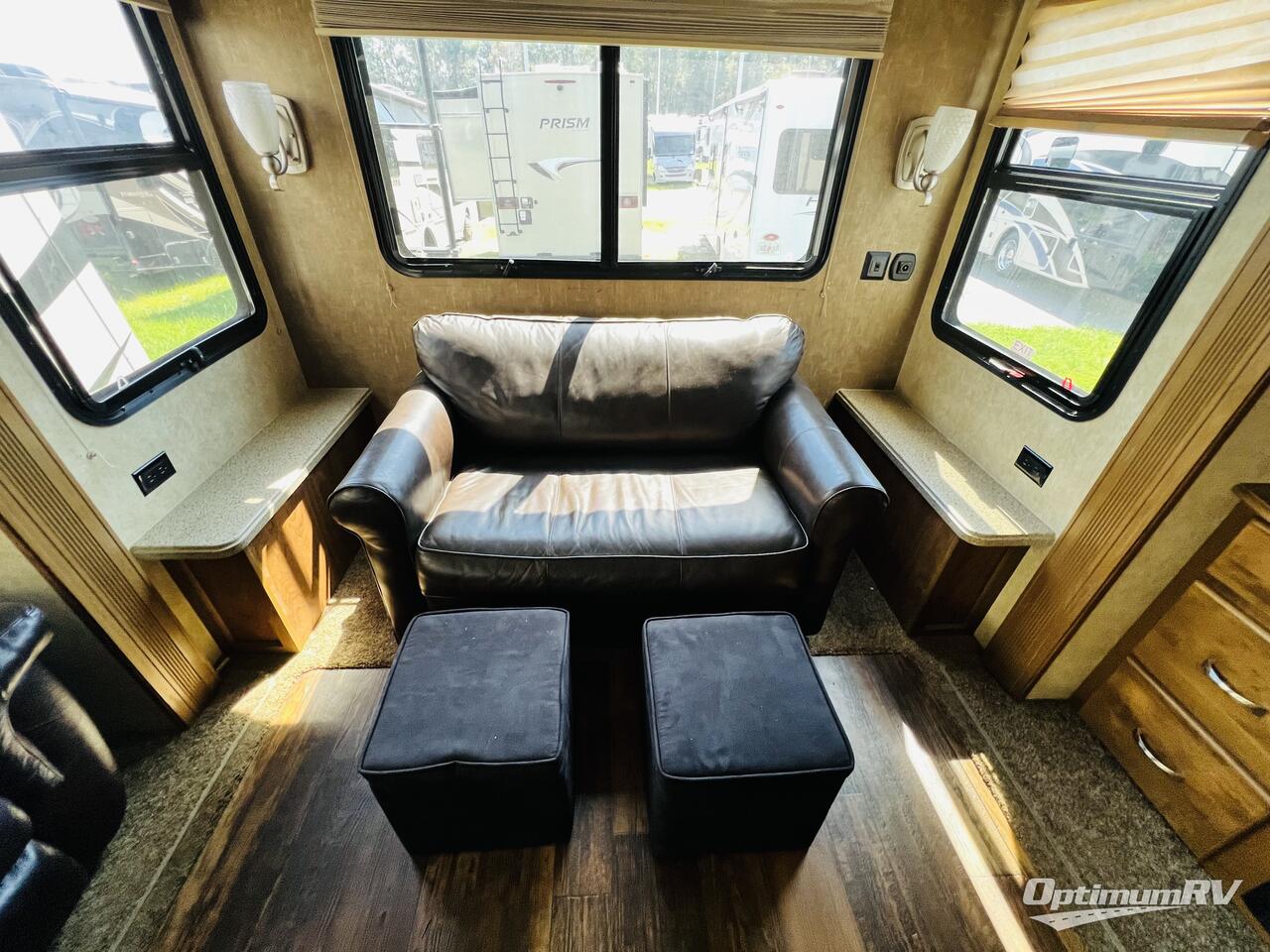 2015 Augusta RV Flex AF 34RS Photo 6