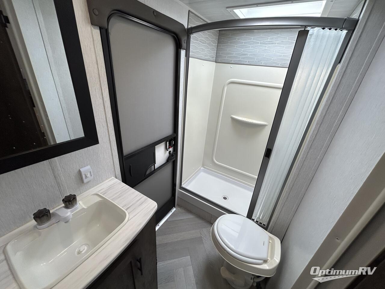 2022 Forest River Wildwood X-Lite 263BHXL Photo 13