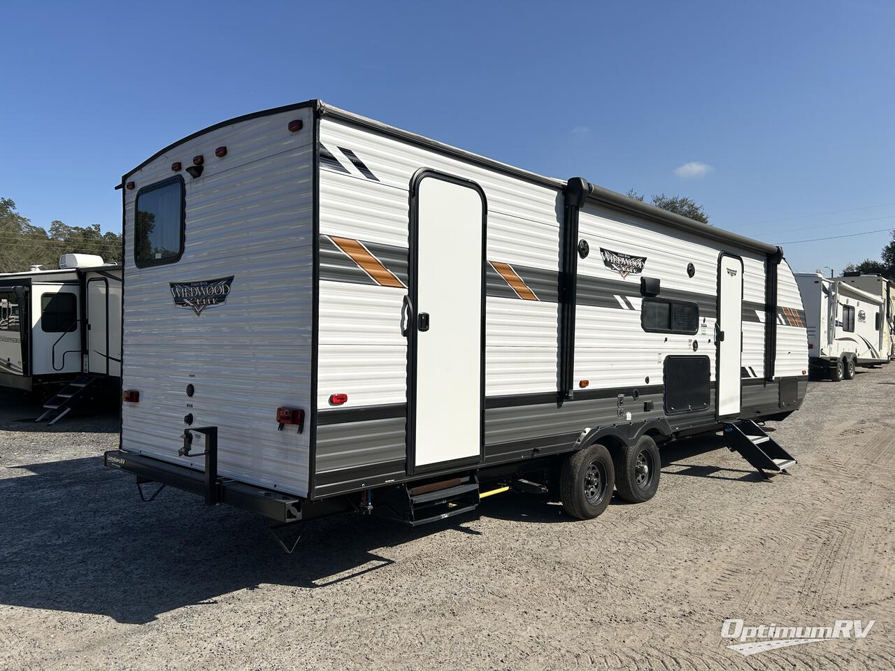 2022 Forest River Wildwood X-Lite 263BHXL Photo 2