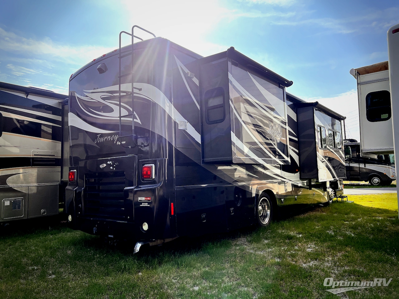 2011 Winnebago Journey Express 34Y Photo 2