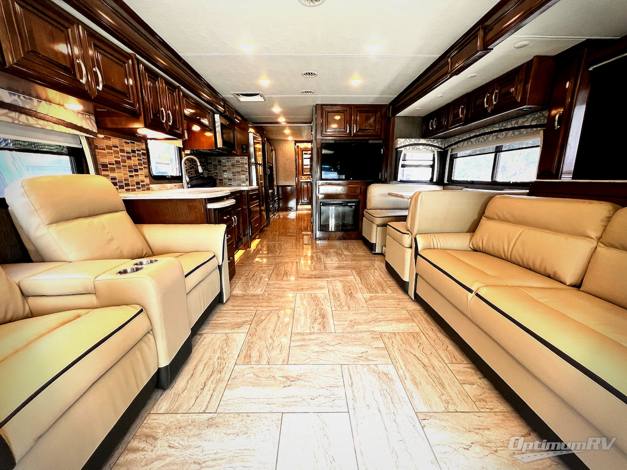 2019 Thor Aria 3901 Photo 4