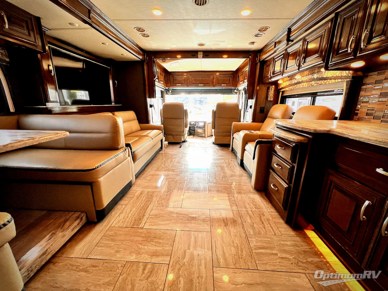 2019 Thor Aria 3901 Photo 5