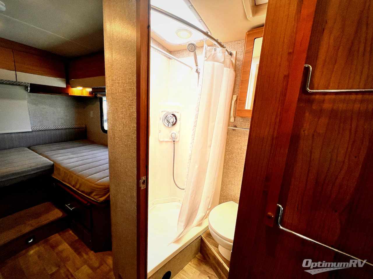 2017 Winnebago View 24V Photo 14