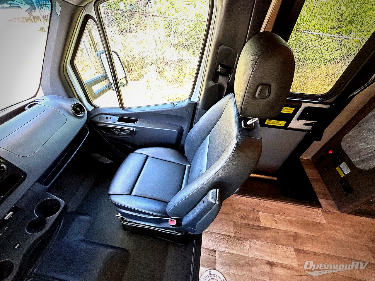 2019 Jayco Melbourne 24L Photo 5