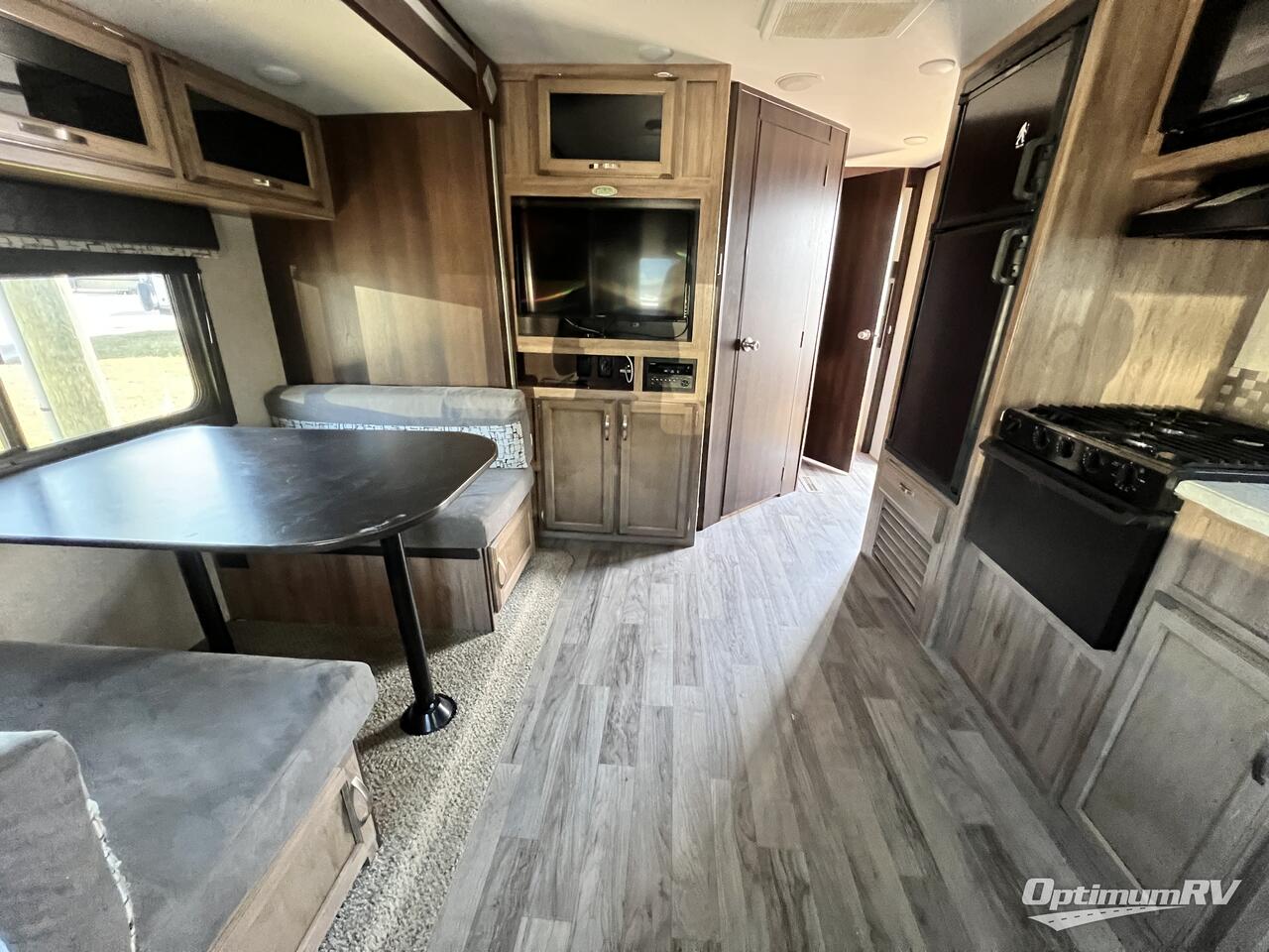 2020 Jayco Jay Feather 24RL Photo 5