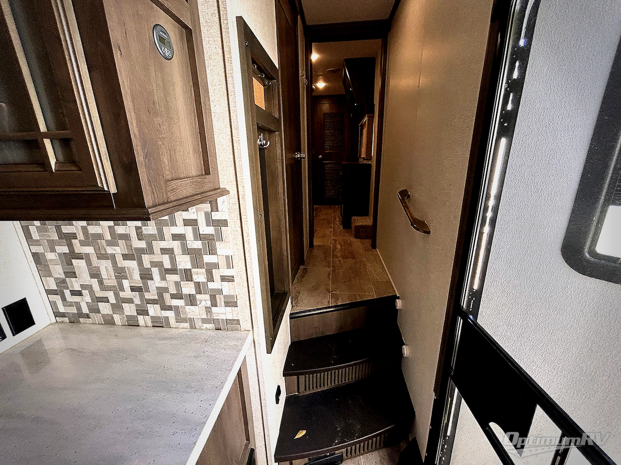 2019 Keystone Montana 3791RD Photo 13