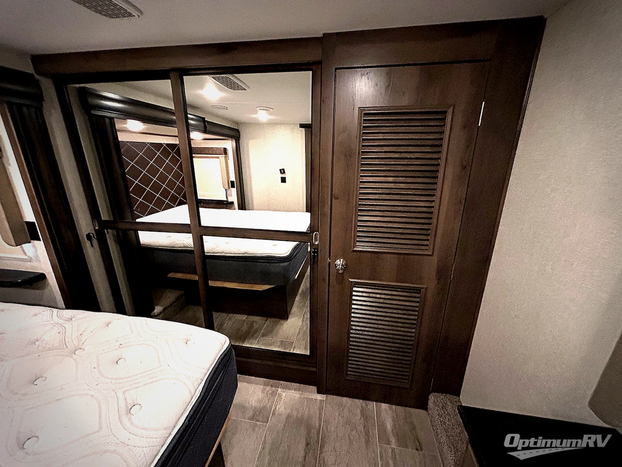 2019 Keystone Montana 3791RD Photo 17