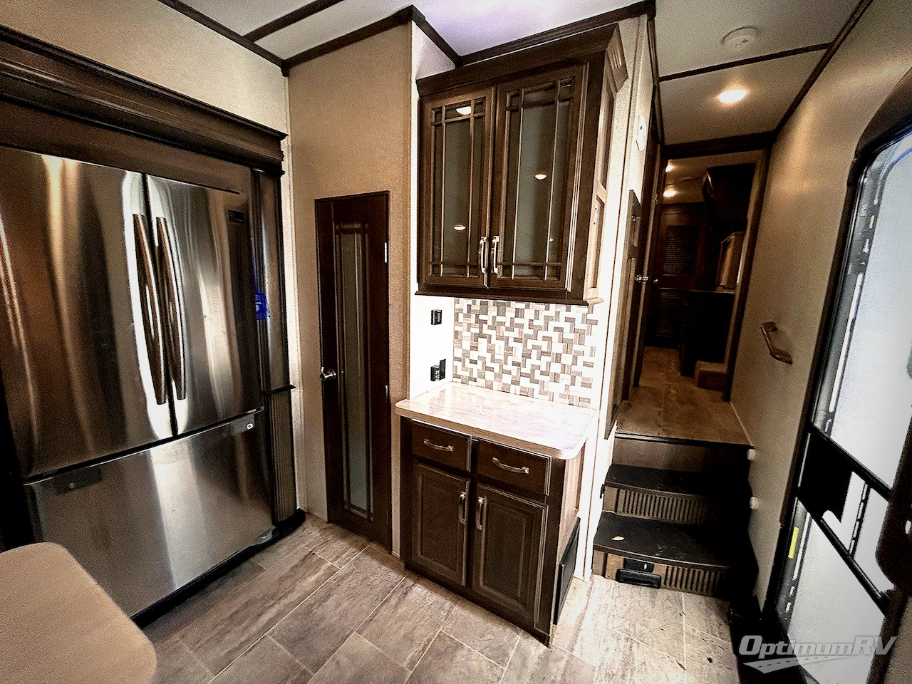 2019 Keystone Montana 3791RD Photo 12