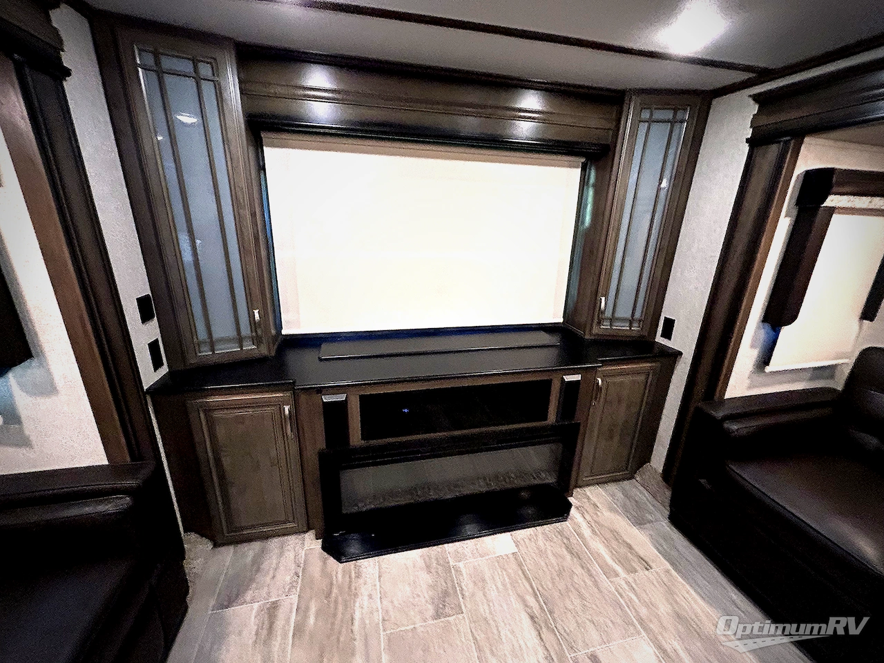 2019 Keystone Montana 3791RD Photo 8