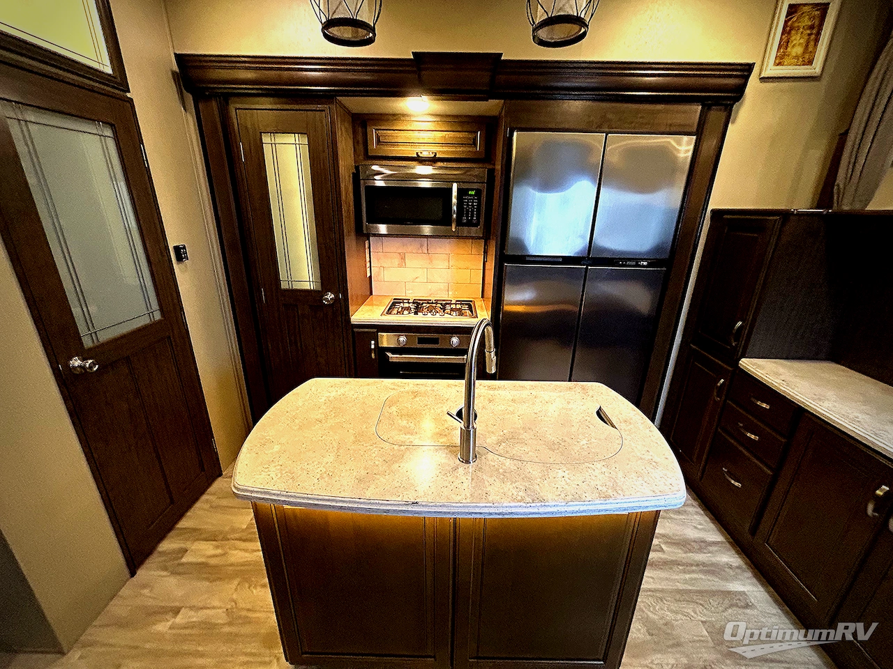 2019 Grand Design Solitude 380FL Photo 6