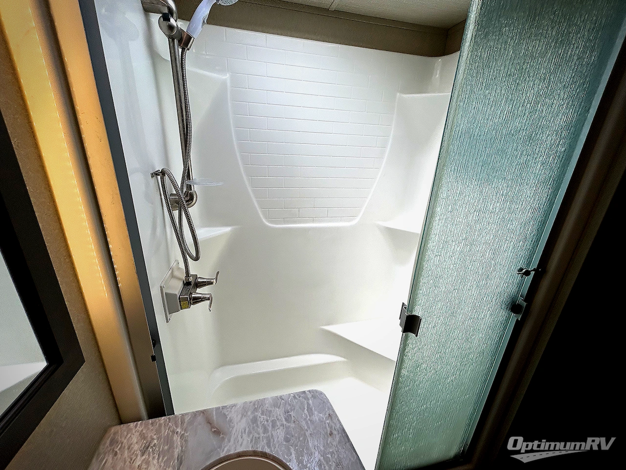 2019 Grand Design Solitude 380FL Photo 21