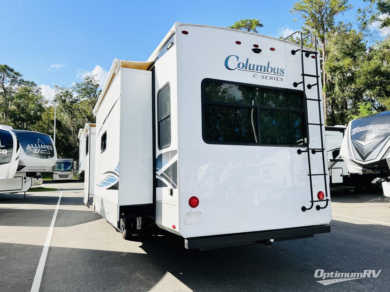 2022 Palomino Columbus C-Series 379MBC Photo 3