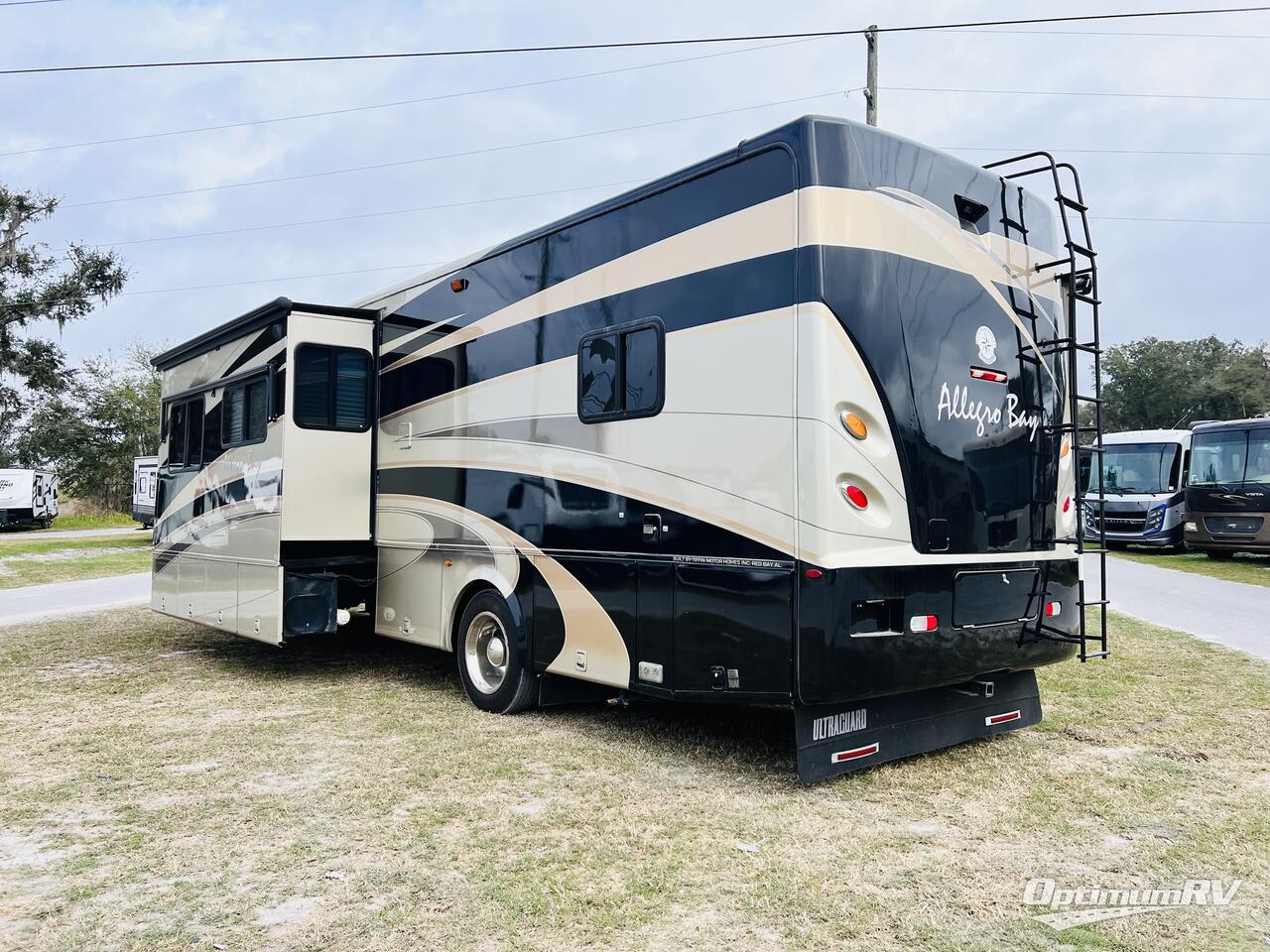 2007 Tiffin Allegro Bay M-35TSB Photo 3