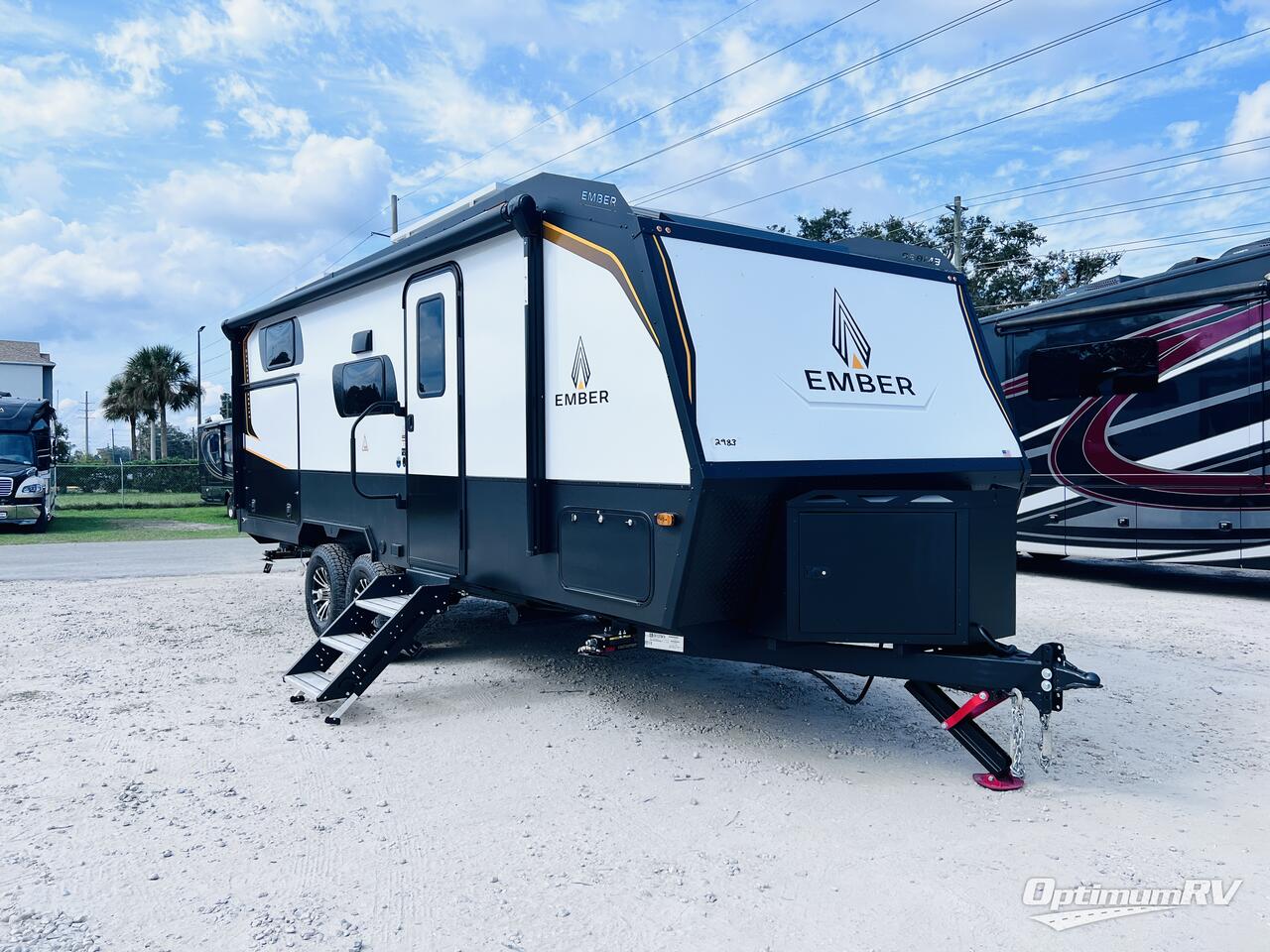 2025 Ember Overland Series 221MSL Photo 1