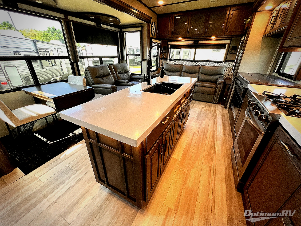 2022 Grand Design Solitude 310GK Photo 11