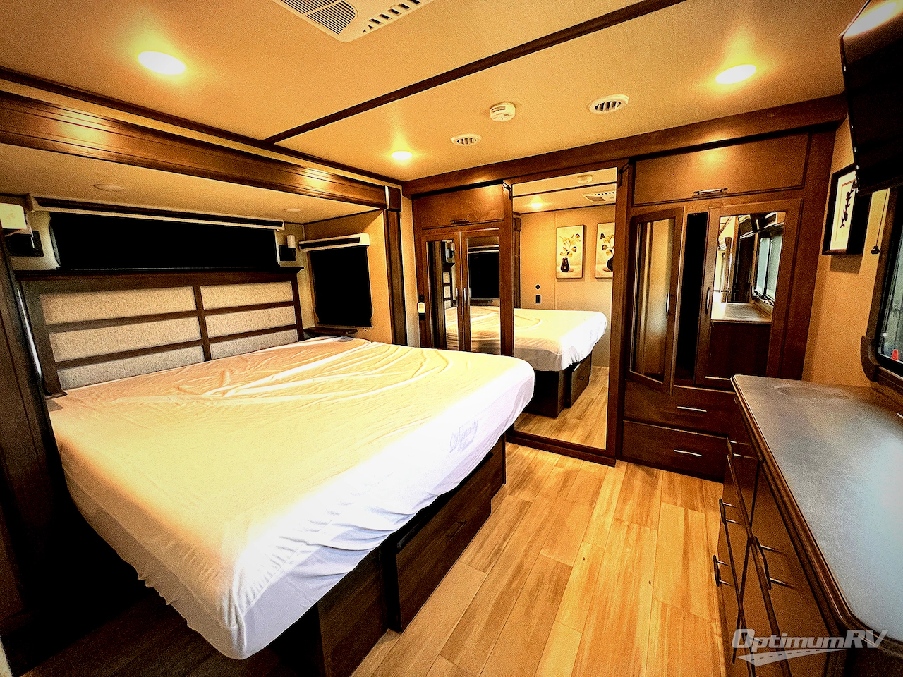 2022 Grand Design Solitude 310GK Photo 16
