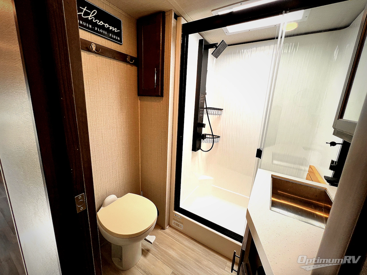 2022 Grand Design Solitude 310GK Photo 22