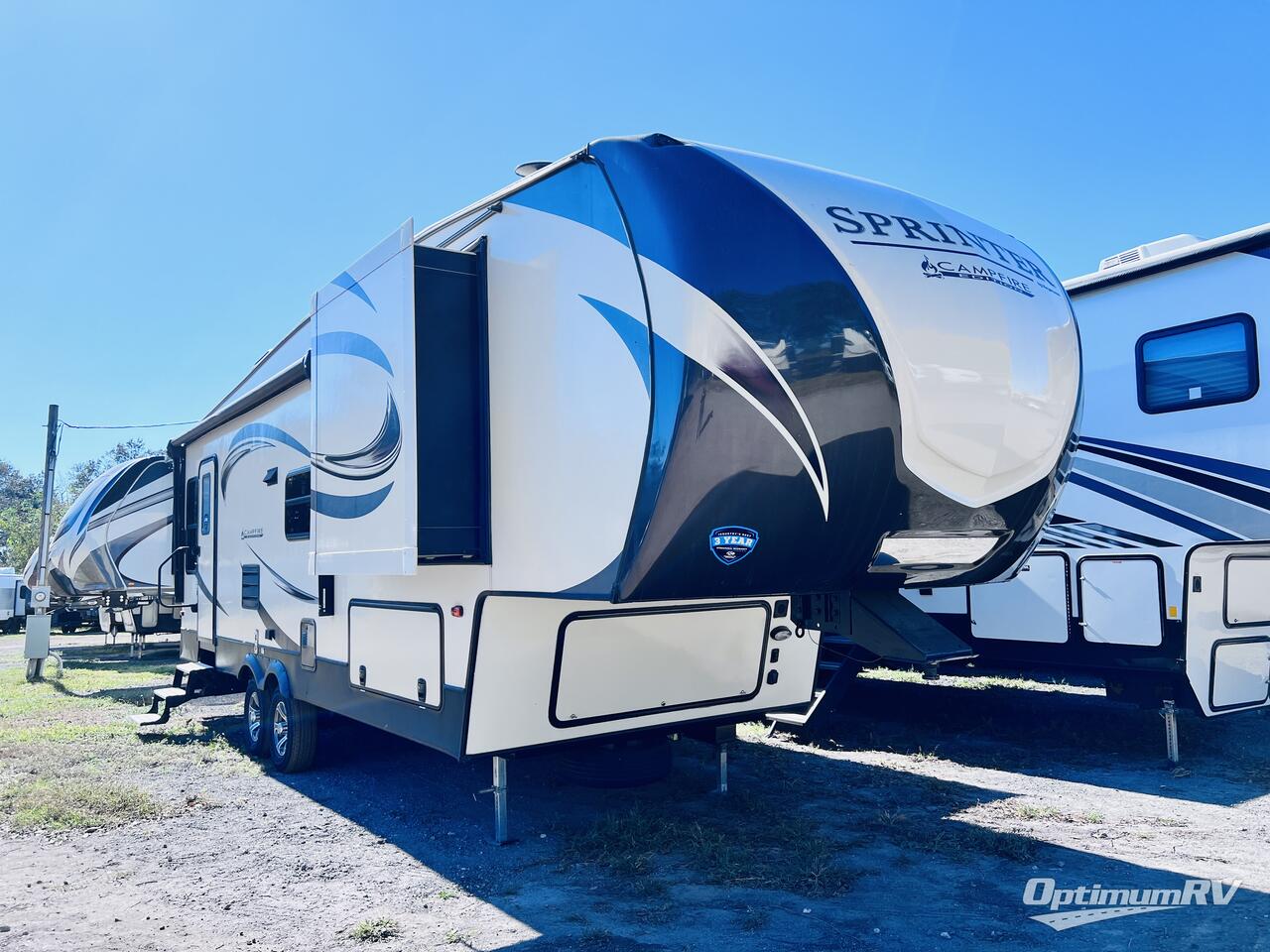 2019 Keystone Sprinter Campfire Edition 26FWRL Photo 1