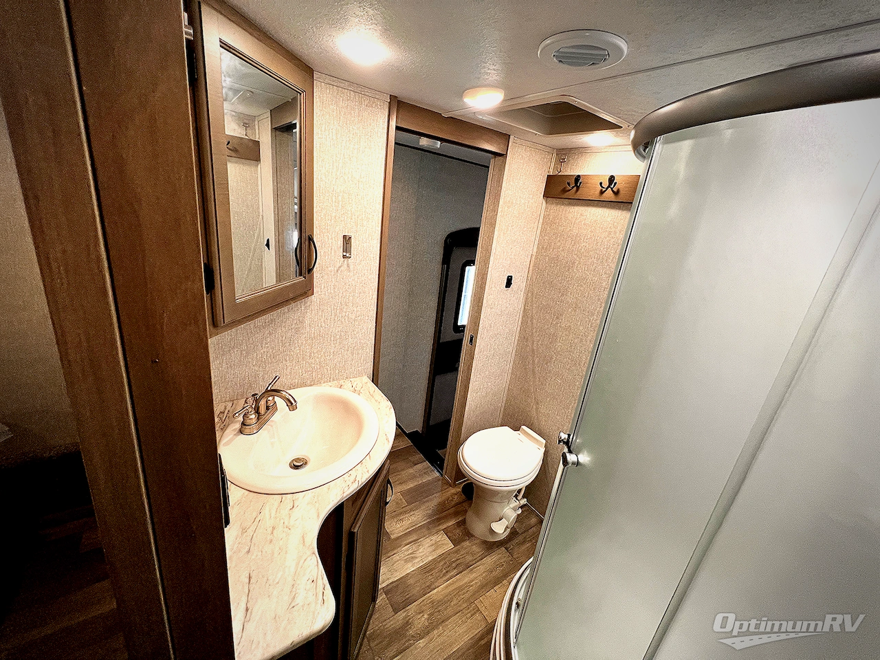 2024 Coachmen Chaparral Lite 30RLS Photo 18