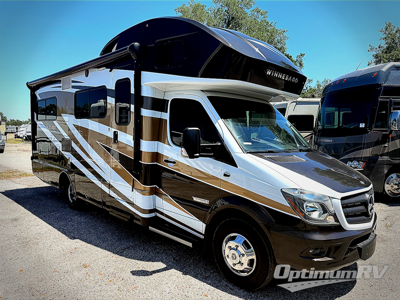 2016 Itasca Navion 24J Photo 1