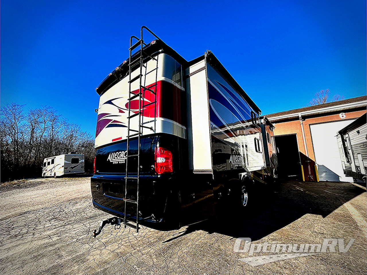 2014 Tiffin Allegro 35 QBA Photo 2