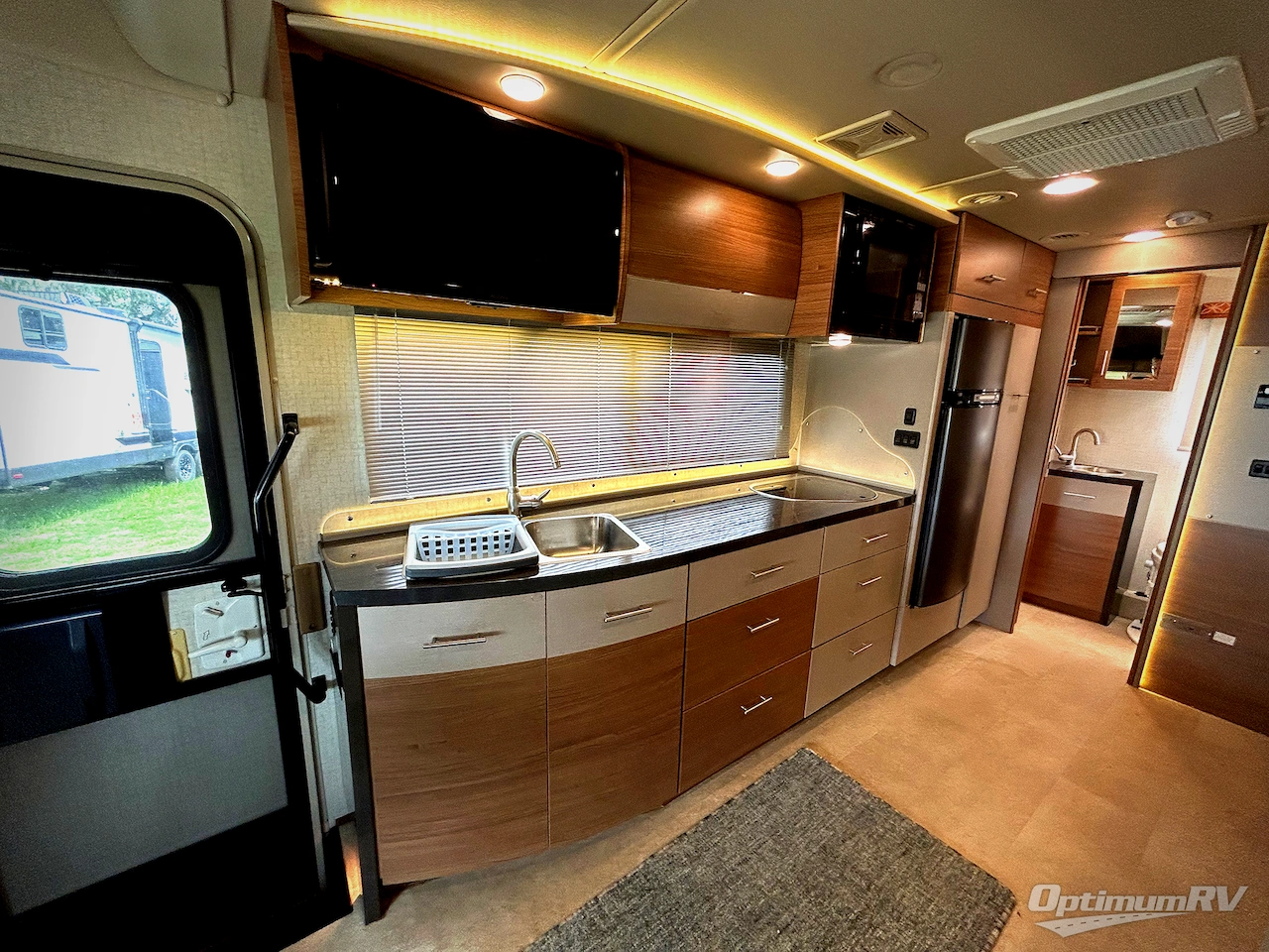 2015 Winnebago View 24M Photo 10