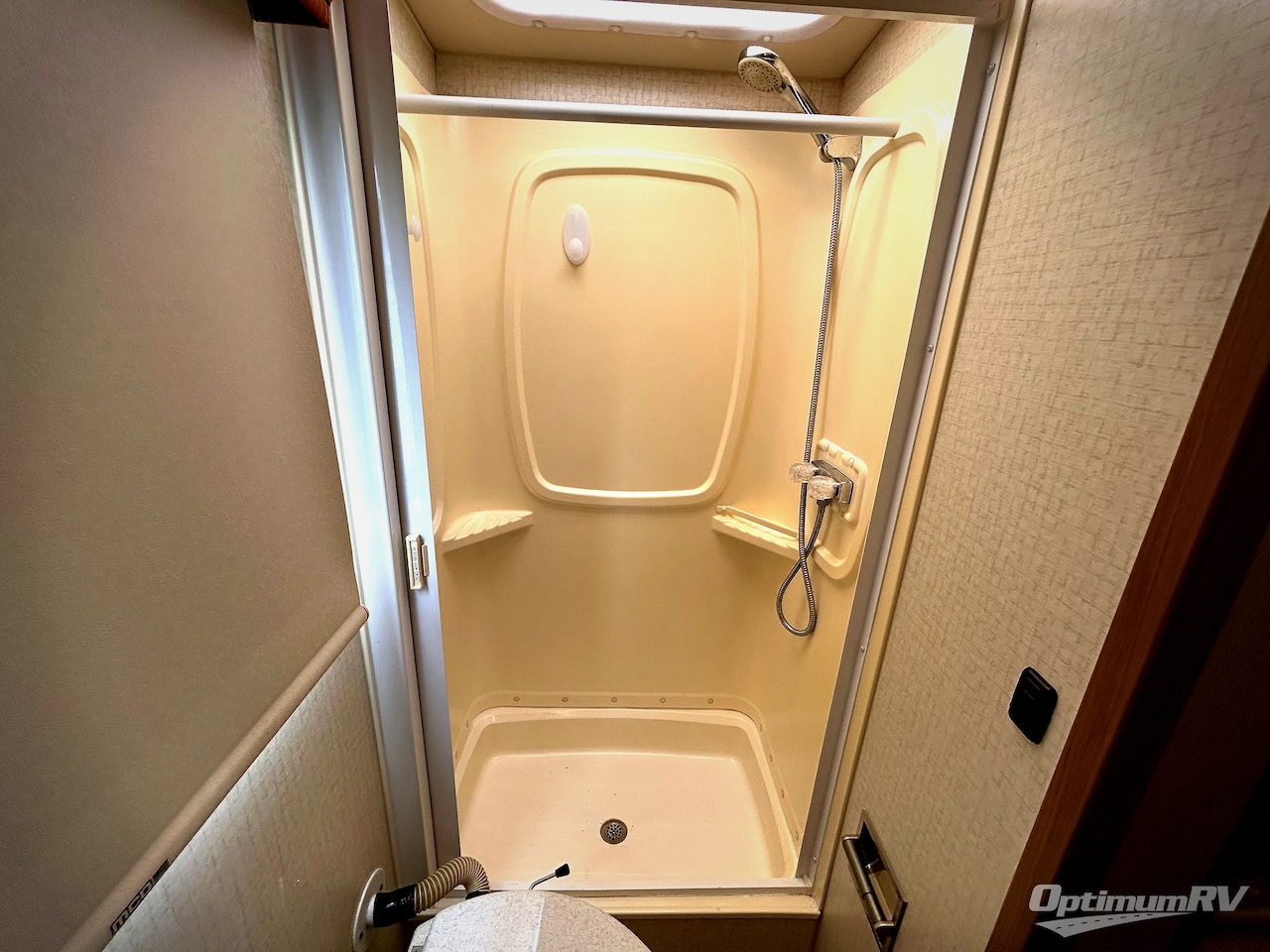 2015 Winnebago View 24M Photo 15