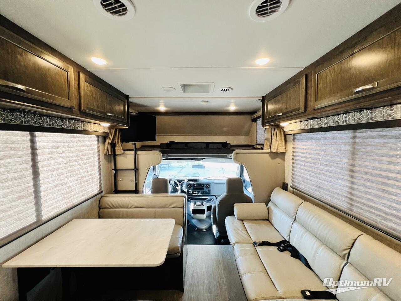 2023 Gulf Stream Conquest Class C 6280LE Photo 4