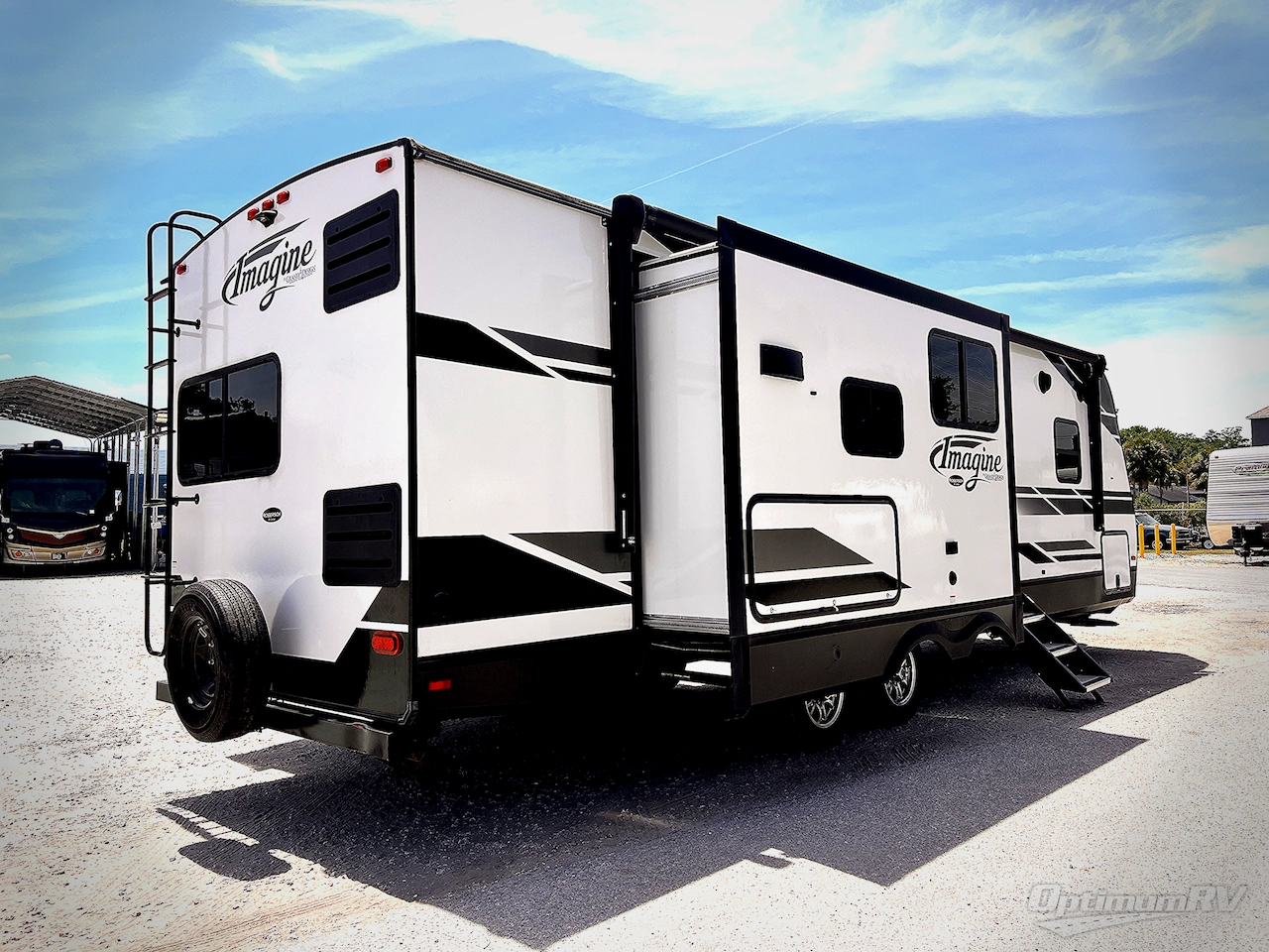 2022 Grand Design Imagine 2670MK Photo 2