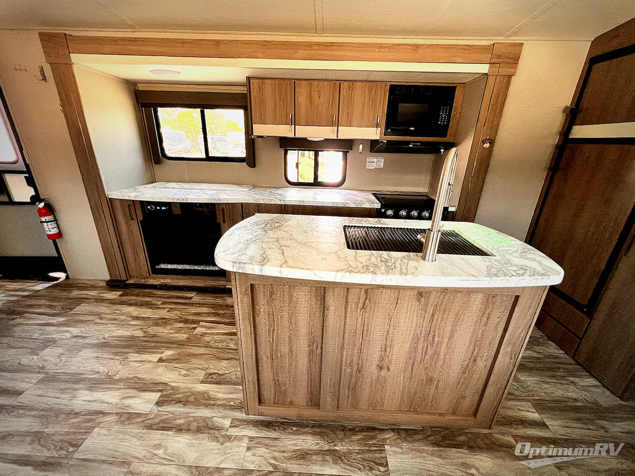 2022 Grand Design Imagine 2670MK Photo 9
