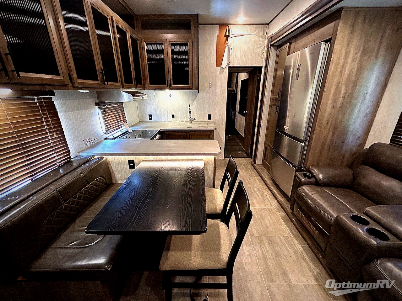 2019 Forest River Vengeance 345A13 Photo 3