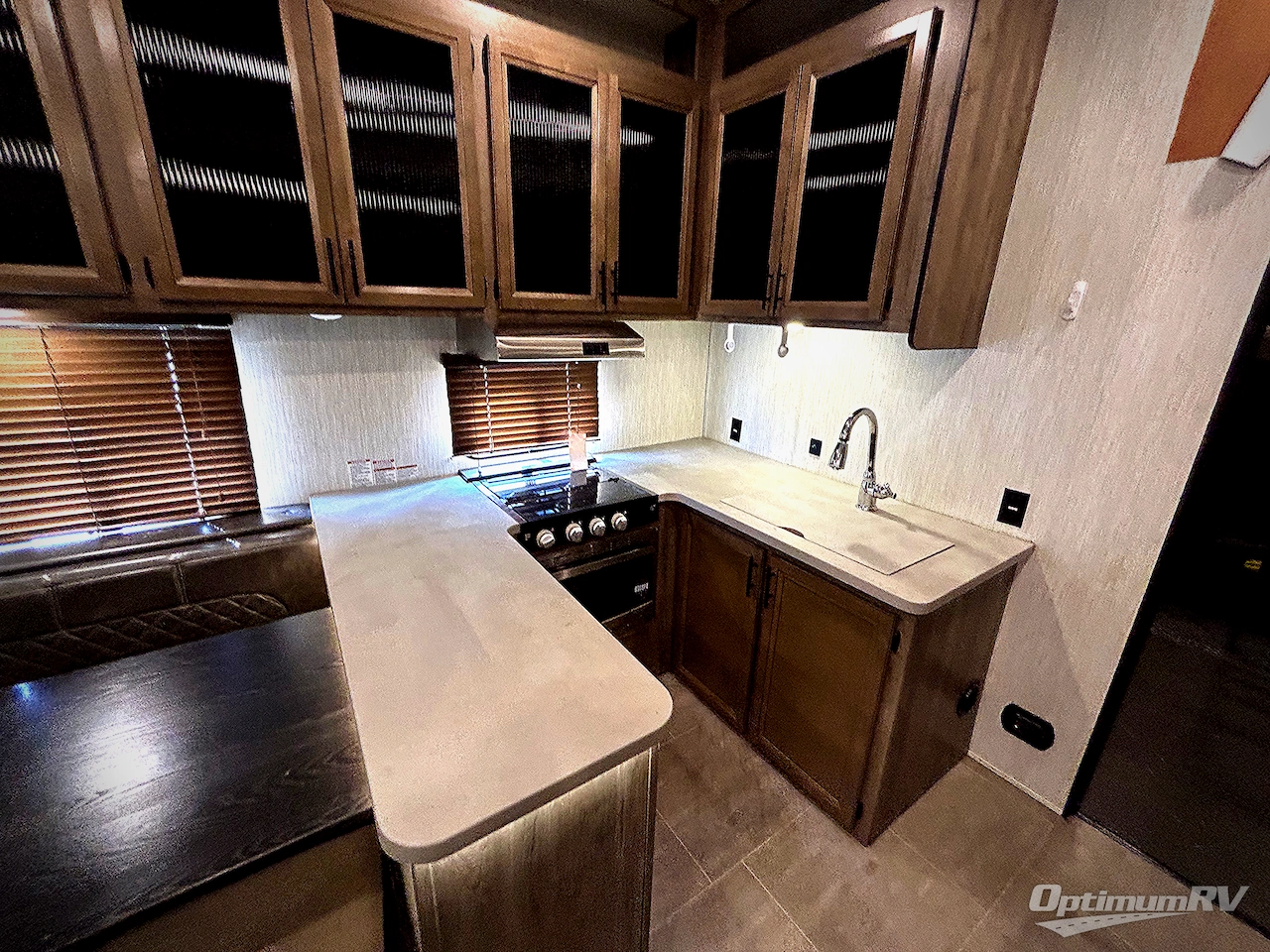 2019 Forest River Vengeance 345A13 Photo 14